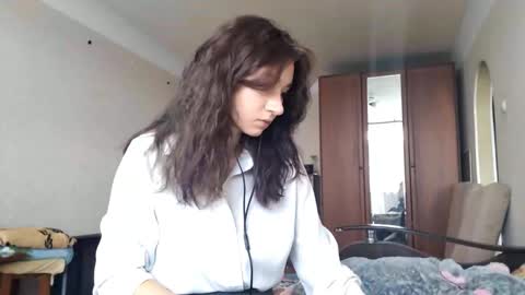 Snapshot of fredmurrietta chatting on 10/13/25, 08:47 Mia online show from 10/13/25, 08:47