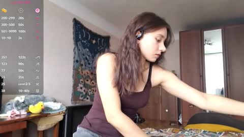 Snapshot of fredmurrietta chatting on 10/31/25, 09:21 Mia online show from 10/31/25, 09:21