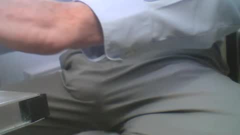 Snapshot of freeballerbrian chatting on 02/13/25, 06:27 Free BallerBrian online show from 02/13/25, 06:27