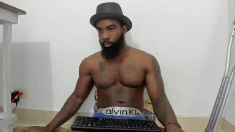 Snapshot of freedom_24 chatting on 01/06/25, 03:08 shakur online show from 01/06/25, 03:08