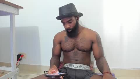 Snapshot of freedom_24 chatting on 01/12/25, 09:40 shakur online show from 01/12/25, 09:40