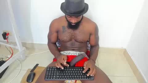 Snapshot of freedom_24 chatting on 01/14/25, 03:47 shakur online show from 01/14/25, 03:47