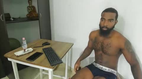 Snapshot of freedom_24 chatting on 02/05/25, 04:03 shakur online show from 02/05/25, 04:03
