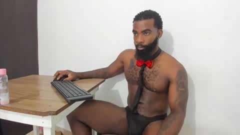 Snapshot of freedom_24 chatting on 02/12/25, 09:54 shakur online show from 02/12/25, 09:54