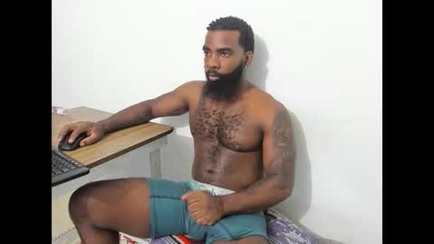 Snapshot of freedom_24 chatting on 02/25/25, 03:31 shakur online show from 02/25/25, 03:31