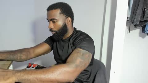 Snapshot of freedom_24 chatting on 09/18/25, 05:26 shakur online show from 09/18/25, 05:26