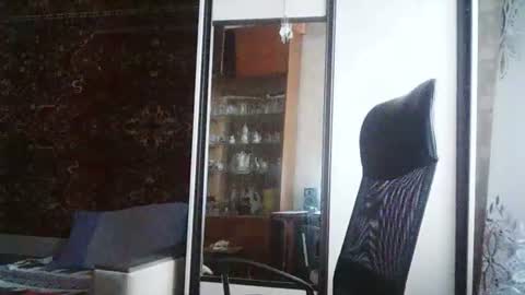 Snapshot of freeeman90 chatting on 06/16/26, 01:03 freeeman90 online show from 06/16/26, 01:03