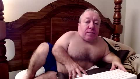 Cute Lil Man online show from 10/07/25, 06:21