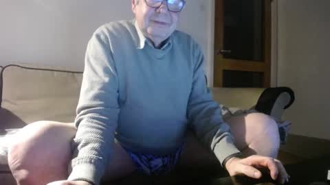 Snapshot of freespirt59 chatting on 03/04/25, 05:03 freespirt59 online show from 03/04/25, 05:03