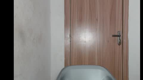 Snapshot of frekkymorelle chatting on 09/26/25, 07:12 frekkymorelle online show from 09/26/25, 07:12