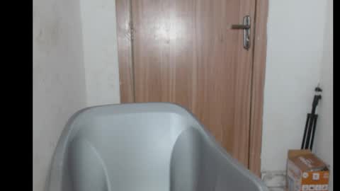 Snapshot of frekkymorelle chatting on 09/27/25, 07:13 frekkymorelle online show from 09/27/25, 07:13