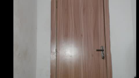 Snapshot of frekkymorelle chatting on 09/30/25, 05:12 frekkymorelle online show from 09/30/25, 05:12