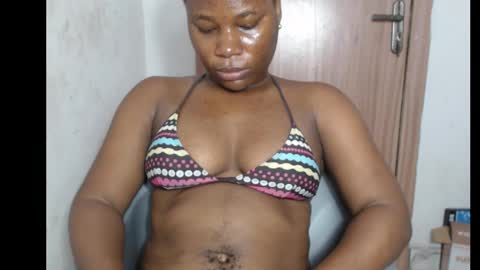 Snapshot of frekkymorelle chatting on 10/21/25, 05:08 frekkymorelle online show from 10/21/25, 05:08