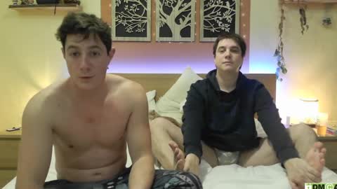 French Horny Bibs online show from 01/31/25, 09:26