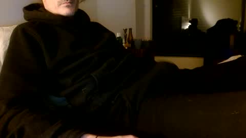 Snapshot of frenchms chatting on 02/23/25, 02:14 frenchms online show from 02/23/25, 02:14