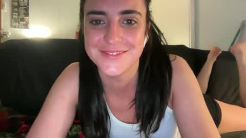 Snapshot of frenchtiips chatting on 06/16/26, 10:34 Demi online show from 06/16/26, 10:34