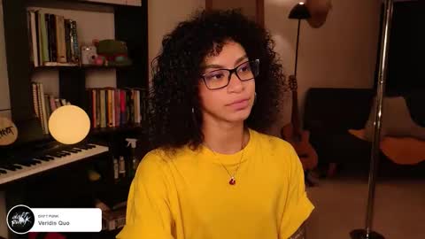 Vale online show from 10/17/25, 04:59