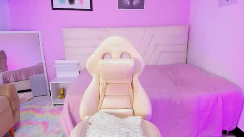 fresitalove01 online show from 10/20/25, 02:50