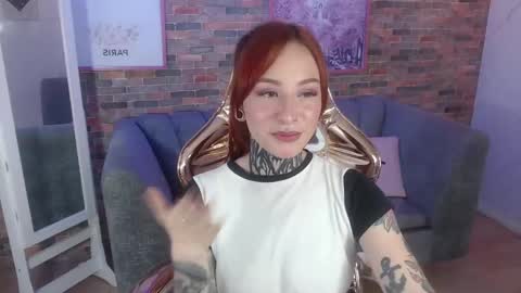 Snapshot of freya_b chatting on 01/15/25, 03:11 freya online show from 01/15/25, 03:11