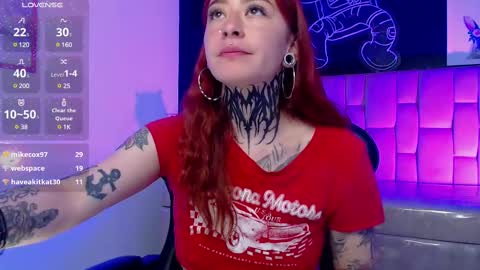 Snapshot of freya_b chatting on 02/18/25, 03:54 freya online show from 02/18/25, 03:54