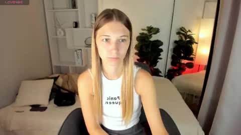 Laura online show from 07/08/26, 05:45