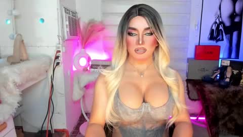 Miss Frea  online show from 09/09/25, 02:22