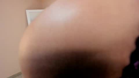Snapshot of freyaa__1 chatting on 05/08/26, 01:27 Freya online show from 05/08/26, 01:27