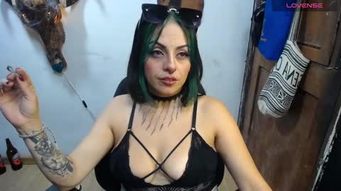 freyaa_sorceress online show from 12/10/24, 09:44