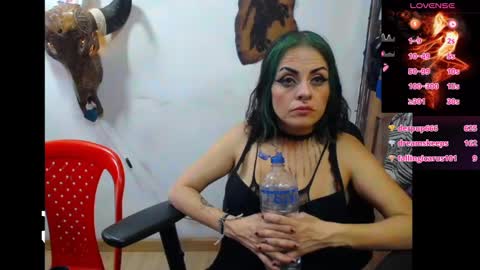 freyaa_sorceress online show from 12/17/24, 06:31