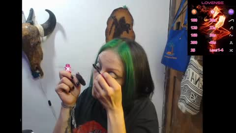 freyaa_sorceress online show from 12/20/24, 11:58