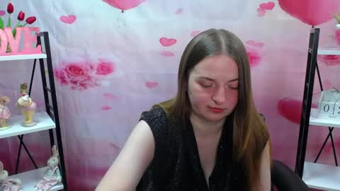 Snapshot of freyadak chatting on 05/02/26, 05:29 FreyaDak online show from 05/02/26, 05:29