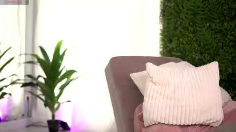 Snapshot of freyaheart chatting on 06/02/26, 05:31 freyaheart online show from 06/02/26, 05:31