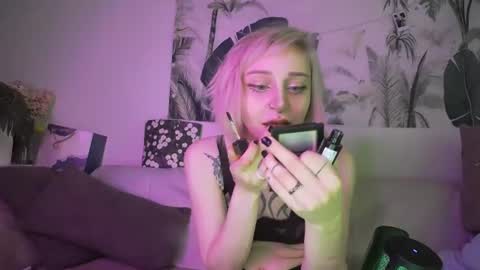 Freyakatty online show from 07/20/26, 05:37
