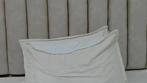 Snapshot of freyamoller chatting on 11/05/25, 06:52 FREYA online show from 11/05/25, 06:52