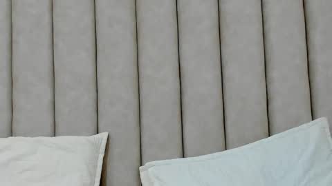 Snapshot of freyamoller chatting on 11/26/25, 07:26 FREYA online show from 11/26/25, 07:26