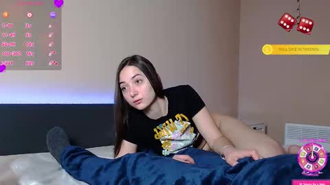 Snapshot of freyaoliver chatting on 02/09/26, 01:59 FreyaOliver online show from 02/09/26, 01:59