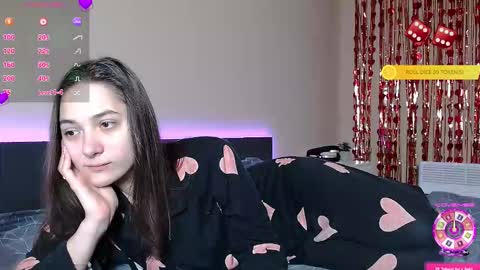 Snapshot of freyaoliver chatting on 03/03/26, 01:06 FreyaOliver online show from 03/03/26, 01:06