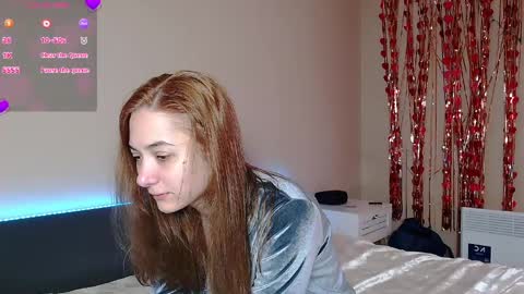 Snapshot of freyaoliver chatting on 04/01/26, 12:28 FreyaOliver online show from 04/01/26, 12:28
