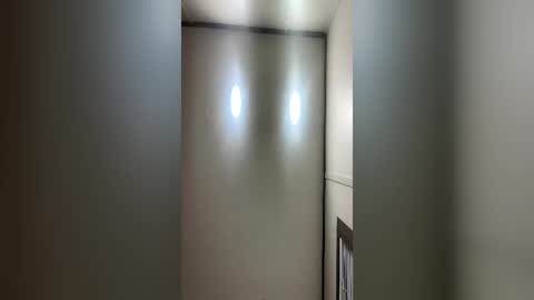 frez386533 online show from 06/30/26, 05:08