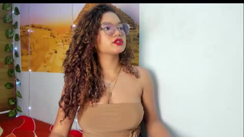 Frezzita online show from 10/30/25, 07:14