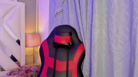 Frezzita online show from 12/14/25, 07:51