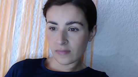 Snapshot of frida__x chatting on 03/01/25, 04:22 Frida online show from 03/01/25, 04:22