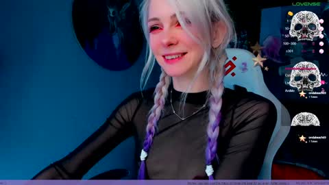 Frida A boost to fortune for the one who gives a thumbs up and a bonus lucky for those who support me by joining the fanclub online show from 02/02/25, 01:45