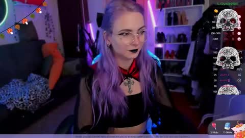 Frida A boost to fortune for the one who gives a thumbs up and a bonus lucky for those who support me by joining the fanclub online show from 10/29/25, 01:08