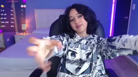 frida_lassi_ online show from 12/30/24, 02:40