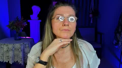 Frida Tander online show from 01/20/25, 12:07