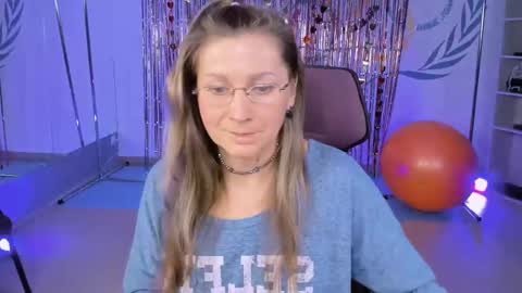 Frida Tander online show from 03/01/25, 09:18