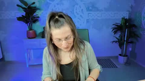 Frida Tander online show from 03/02/25, 04:53