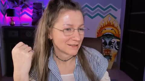 Frida Tander online show from 03/03/25, 06:22