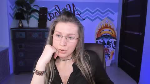 Frida Tander online show from 03/08/25, 07:09